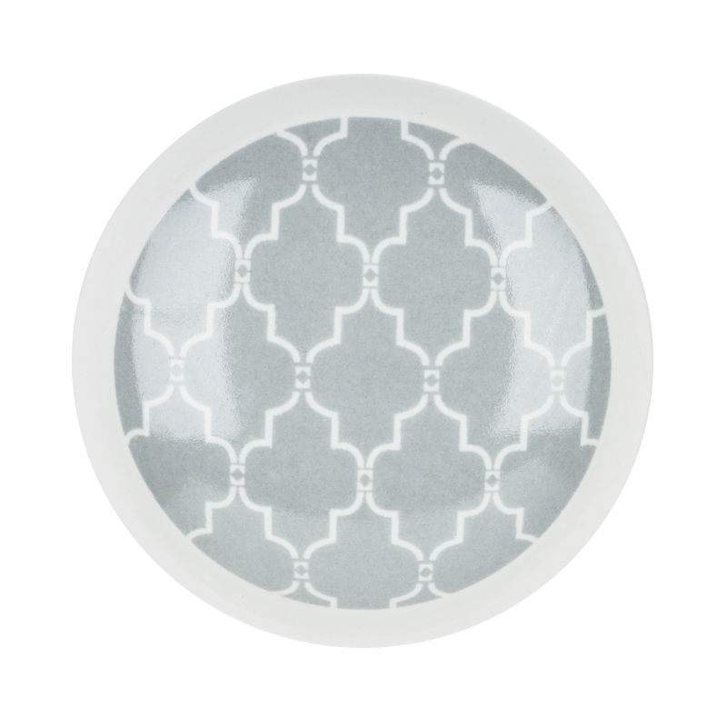 

Pomo Mueble | Estilo Decorativo | Fabricado en Porcelana | Acabado en Gris | Medidas 40*40*31 mm | Sistema de Fijación Atornillado | Incluye