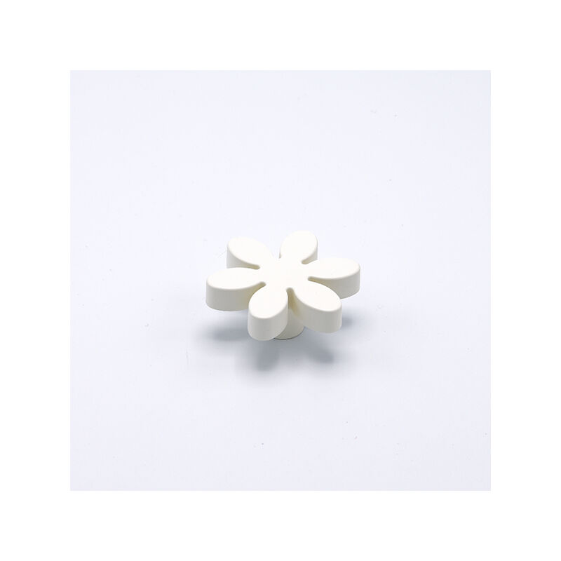Image of Pomolo a forma di fiore di colore bianco in goffrato fine 56x24mm - 415 Flower - Goffrato fine bianco