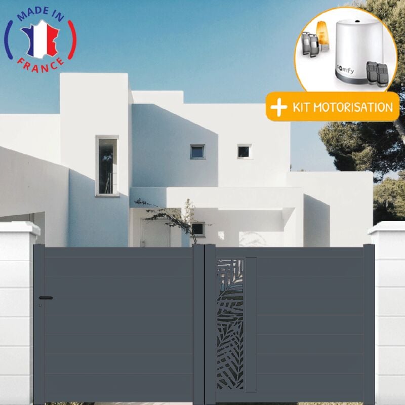 Portail aluminium coulissant découpe laser en kit + Motorisation dimensions L.3000 (entre piliers) x H.1500 mm Couleurs Gris (ral 7016)