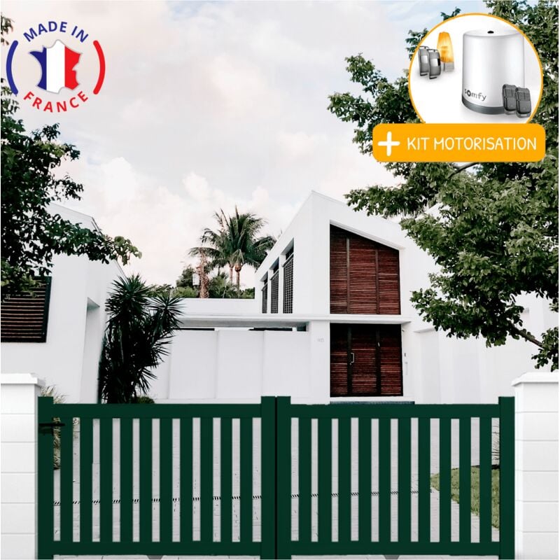 Portail aluminium coulissant ajouré en kit+ Motorisation dimensions L.3500 (entre piliers) x H.1200 mm Couleurs Vert (ral 6005)