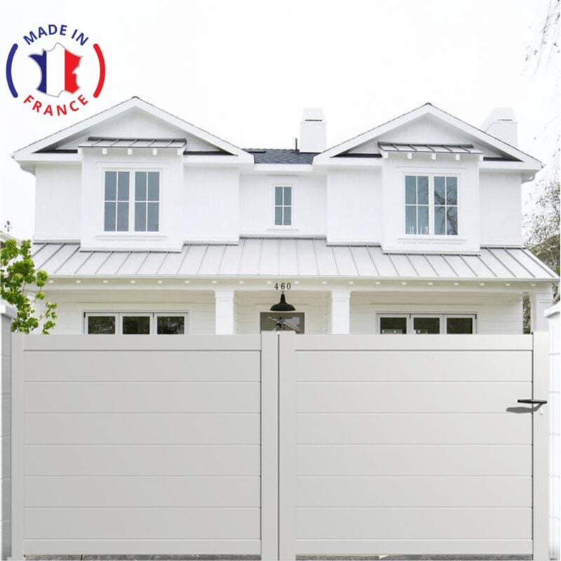 Portail aluminium coulissant plein en kit dimensions L.3000 (entre piliers) x H.1700 mm Couleurs Blanc (ral 9010)
