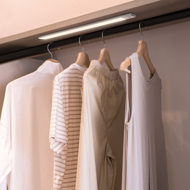 Emuca - 5213562 Luminaire led Kaus rechargeable par usb avec détecteur de mouvement, l 400 mm, Anodisé mat, Plastique et Aluminiu