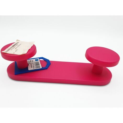 Porte manteau en plastique rouge