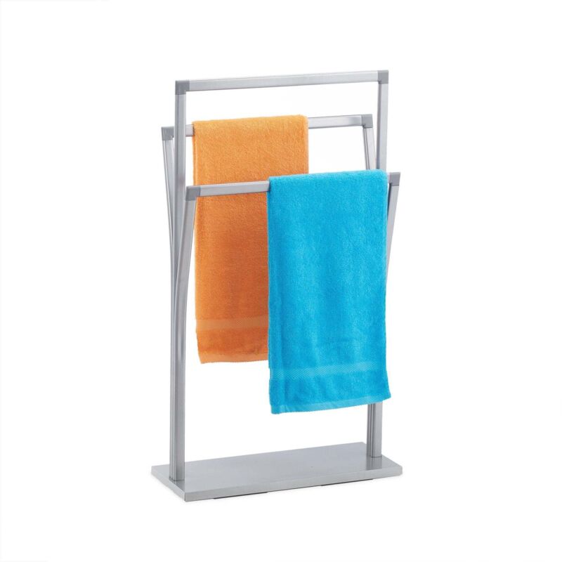 Porte serviettes sur pied