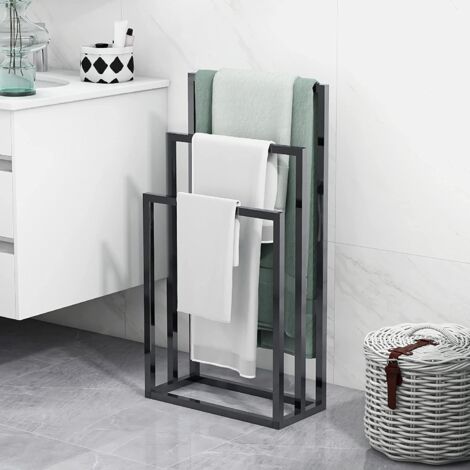 Porte-serviettes sur pied à trois niveaux pour l'extérieur, idéal pour les serviettes de bain et les accessoires de salle de bain. Dimensions : 88,50 x 48,00 x 5,00 cm. Couleur : noir.