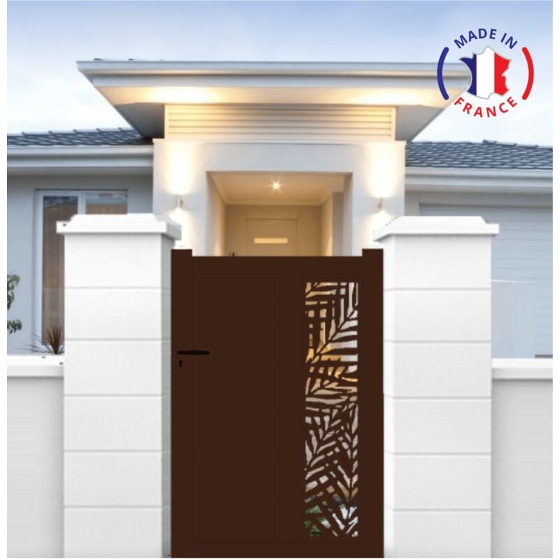 Portillon aluminium découpe laser en kit dimensions L.1000 (entre piliers) x H.1500 mm Couleurs Marron (ral 1247)