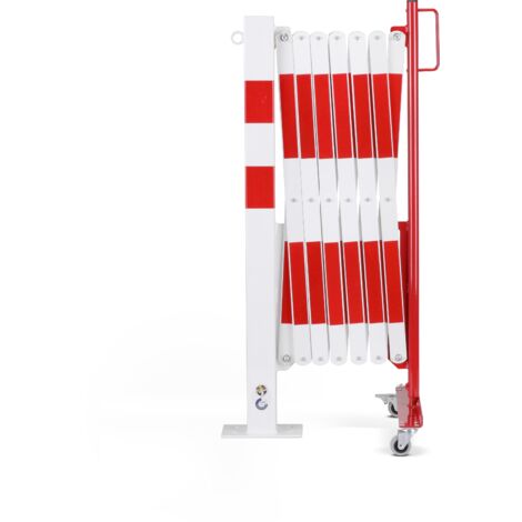 Poste barrera con rejas de pantógrafo  tubo cuadrado  70 x 70