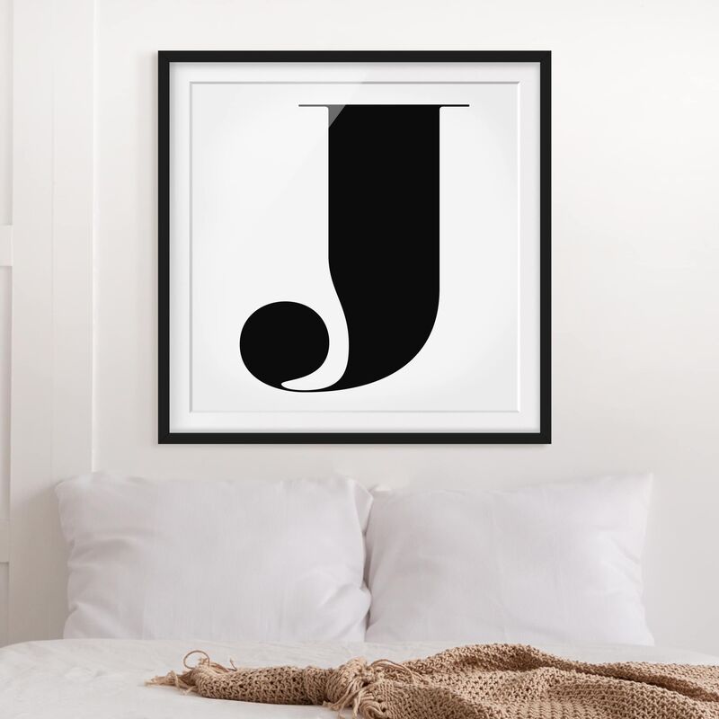 

Póster enmarcado - Antiqua Letter J Dimensión LxA: 50cm x 50cm, Marco: Negro