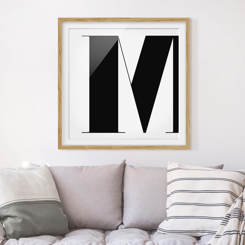 

Póster enmarcado - Antiqua Letter M Dimensión LxA: 70cm x 70cm, Marco: Roble