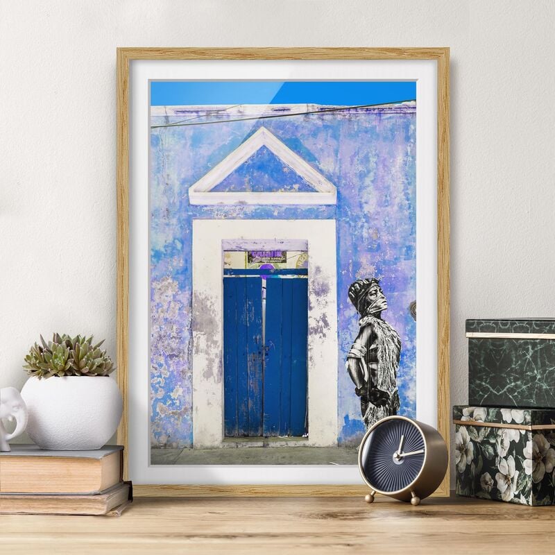 

Póster enmarcado - Blue Main Entrance Dimensión LxA: 55cm x 40cm, Marco: Roble