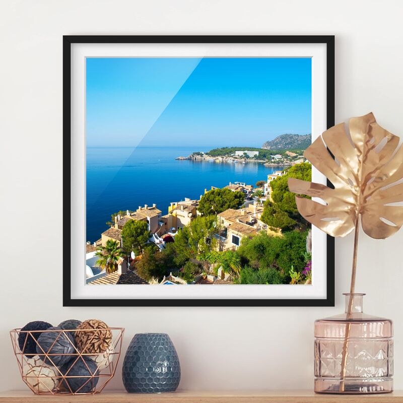 

Póster enmarcado - Cala Fornells In Majorca Dimensión LxA: 70cm x 70cm, Marco: Negro