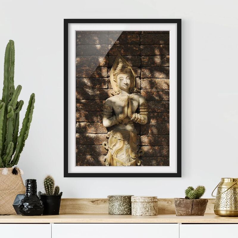 

Póster enmarcado - Calm Temple Dancer Dimensión LxA: 24cm x 18cm, Marco: Negro