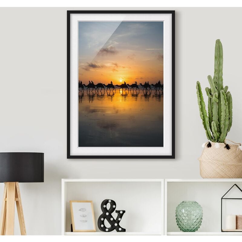 

Póster enmarcado - Camels In Sunset Dimensión LxA: 70cm x 50cm, Marco: Negro