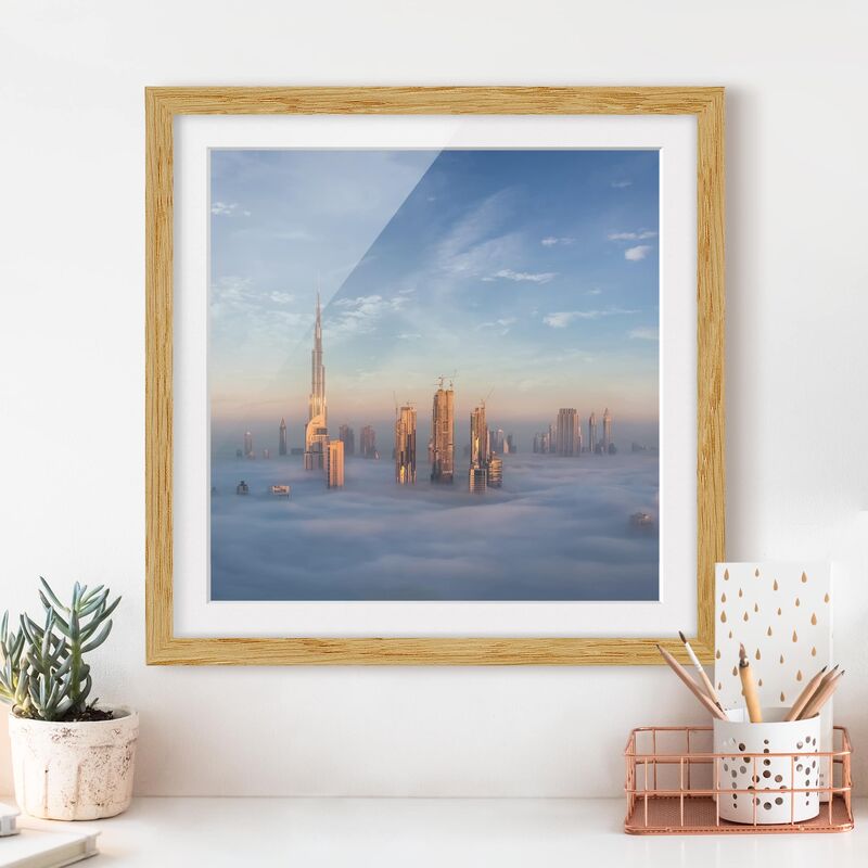 

Póster enmarcado - Dubai Sopra Le Nuvole Dimensión LxA: 70cm x 70cm, Marco: Roble