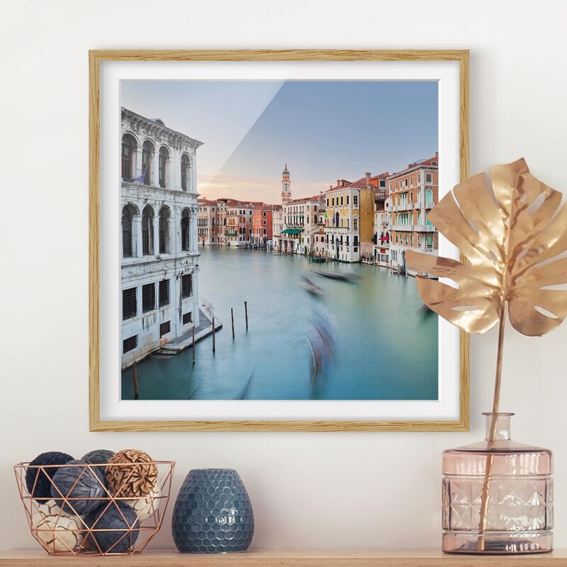 

Póster enmarcado - Grand Canal View Of The Rialto Bridge Venice Dimensión LxA: 30cm x 30cm, Marco: Roble