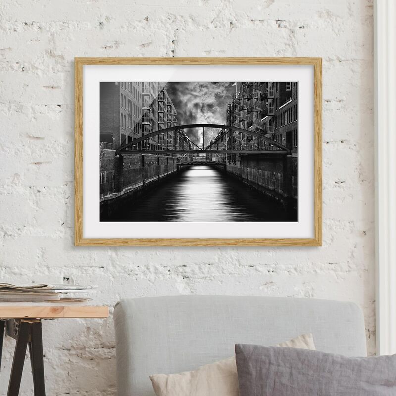 

Póster enmarcado - Hamburg's Other Side Dimensión LxA: 50cm x 70cm, Marco: Roble