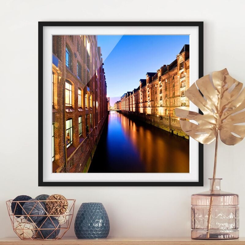 

Póster enmarcado - Hamburg Speicherstadt Dimensión LxA: 20cm x 20cm, Marco: Negro