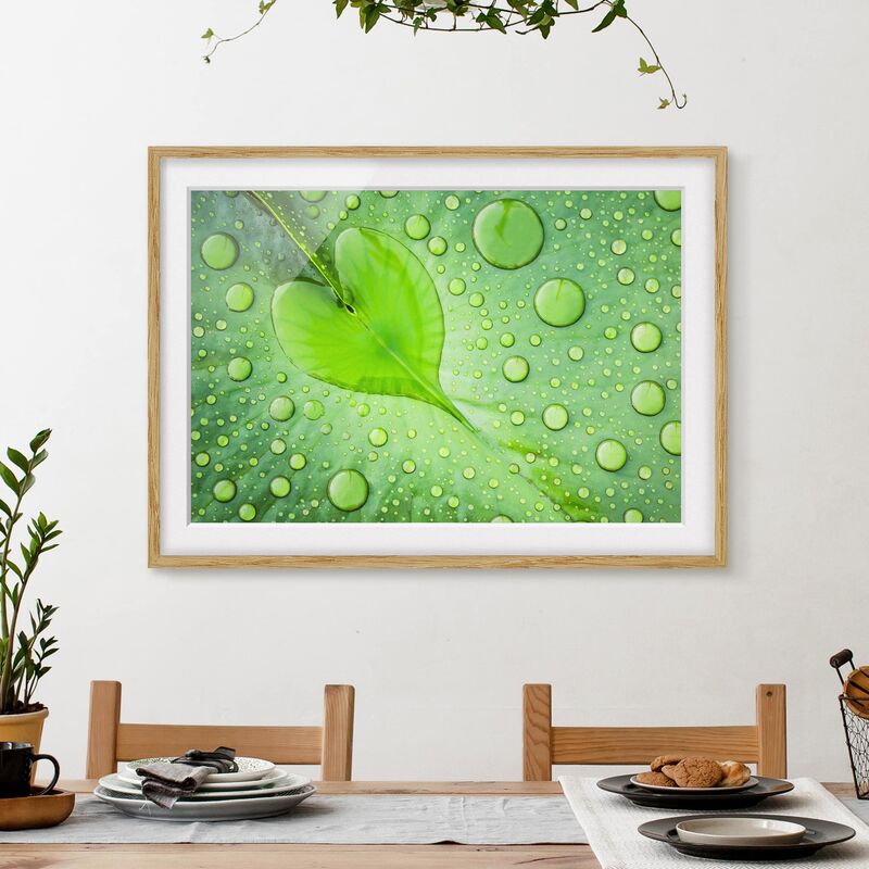 

Póster enmarcado - Heart Of Morning Dew Dimensión LxA: 50cm x 70cm, Marco: Roble
