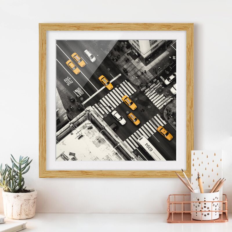 

Póster enmarcado - I taxi di New York Dimensión LxA: 70cm x 70cm, Marco: Roble