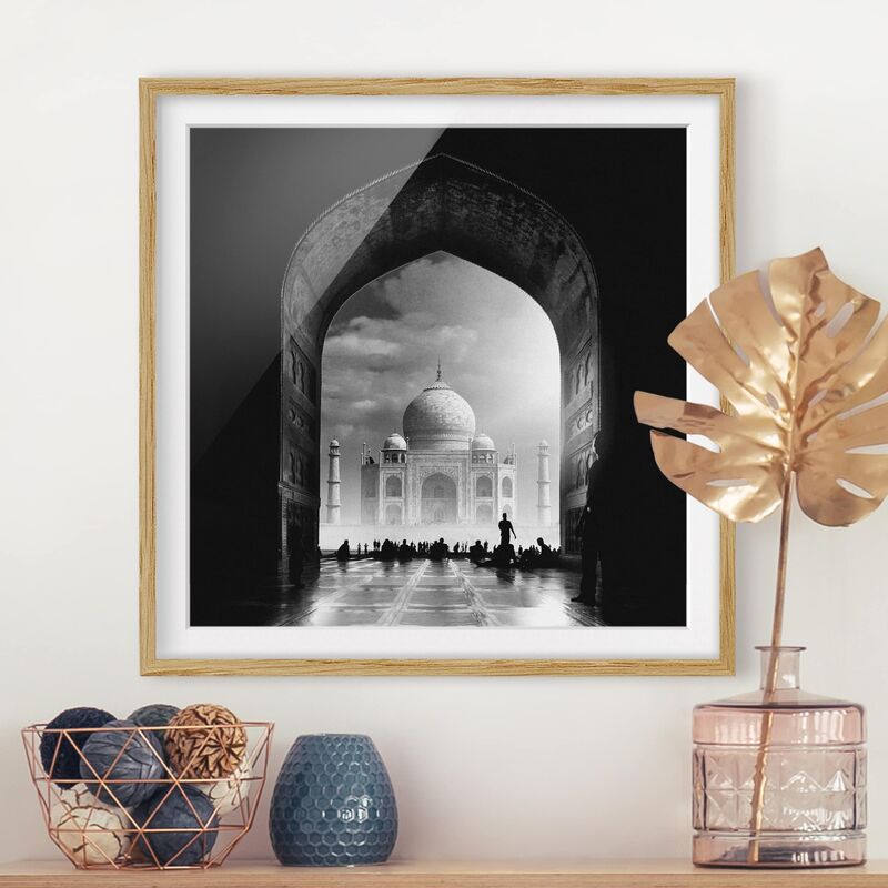 

Póster enmarcado - Il Gateway al Taj Mahal Dimensión LxA: 50cm x 50cm, Marco: Roble