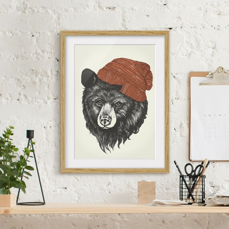 

Póster enmarcado - Illustrazione Orso Con Red Cap Disegno Dimensión LxA: 24cm x 18cm, Marco: Roble