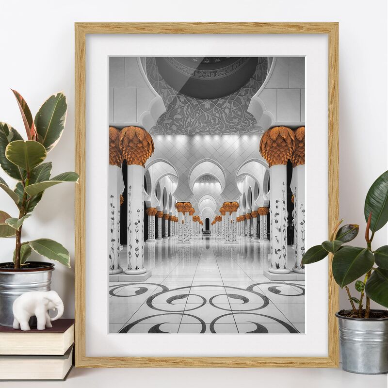 

Póster enmarcado - In The Mosque Dimensión LxA: 100cm x 70cm, Marco: Roble