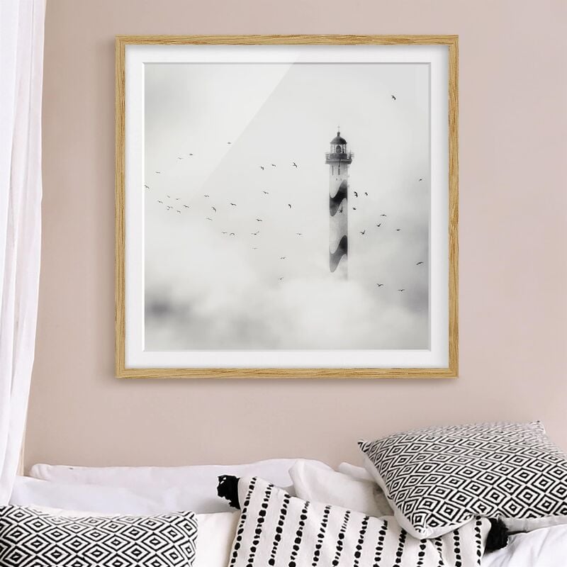 

Póster enmarcado - Lighthouse In The Fog Dimensión LxA: 20cm x 20cm, Marco: Roble