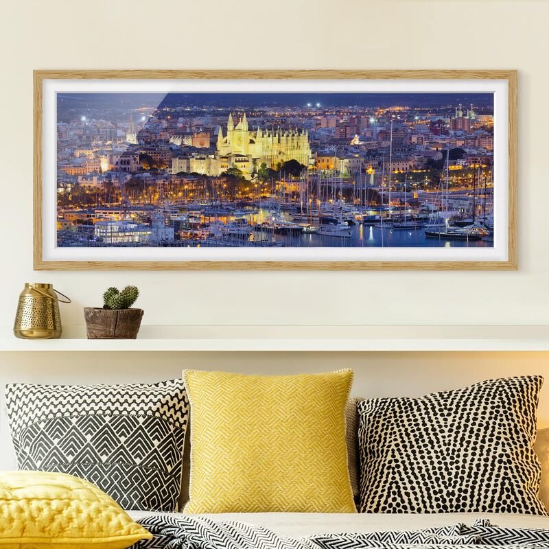 

Póster enmarcado - Skyline Di Palma Di Maiorca Città E Del Porto Dimensión LxA: 50cm x 130cm, Marco: Roble