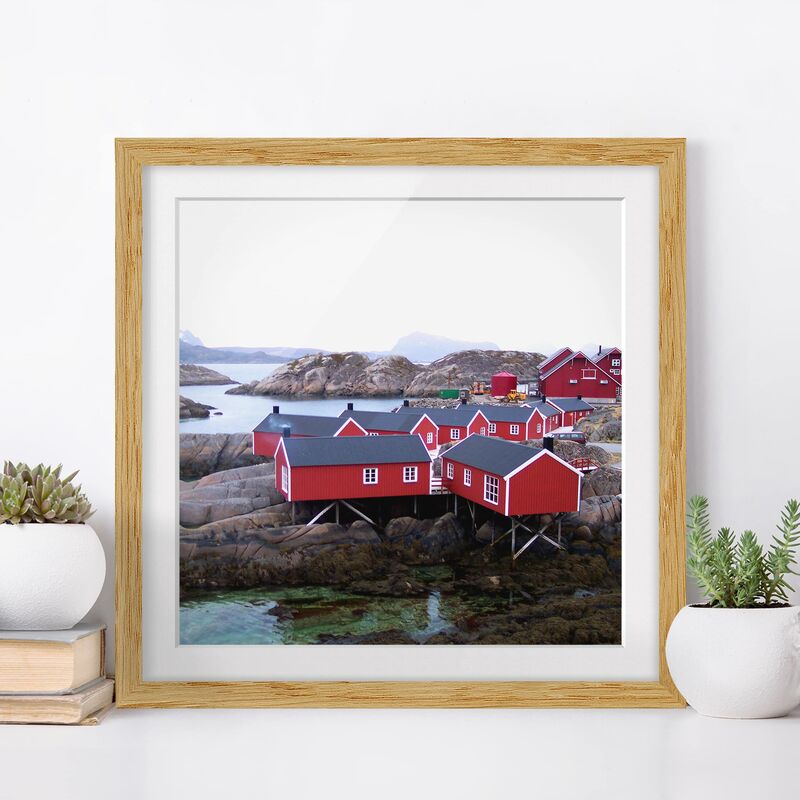 

Póster enmarcado - Settlement In The Fjord Dimensión LxA: 20cm x 20cm, Marco: Roble