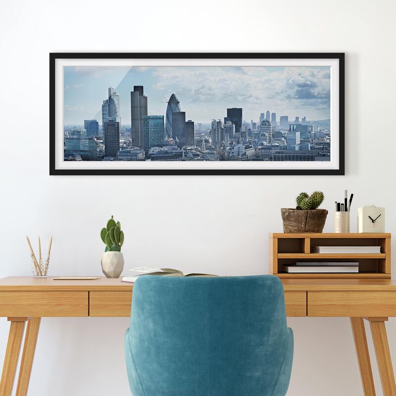 

Póster enmarcado - Skyline Di Londra Dimensión LxA: 30cm x 75cm, Marco: Negro