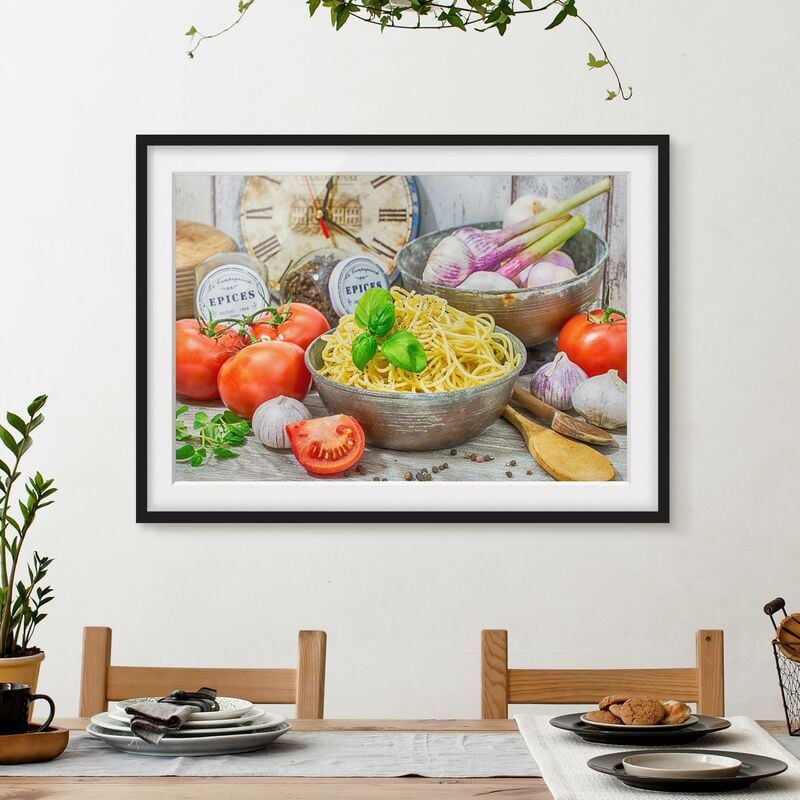 

Póster enmarcado - Spagetthi Con Basilico Dimensión LxA: 50cm x 70cm, Marco: Negro