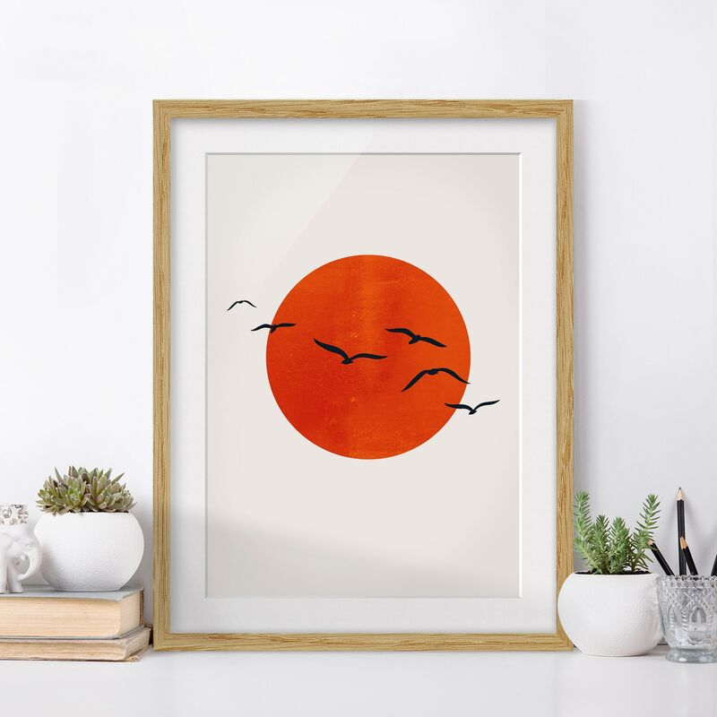 

Póster enmarcado - Stormo di uccelli davanti al sole rosso Dimensión LxA: 100cm x 70cm, Marco: Roble