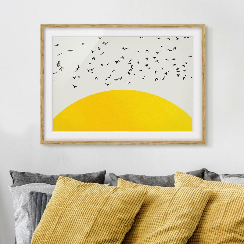 

Póster enmarcado - Stormo di uccelli davanti al sole dorato Dimensión LxA: 40cm x 55cm, Marco: Roble