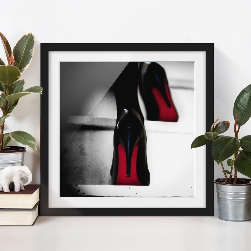 

Póster enmarcado - Tacchi alti in rosso Dimensión LxA: 50cm x 50cm, Marco: Negro