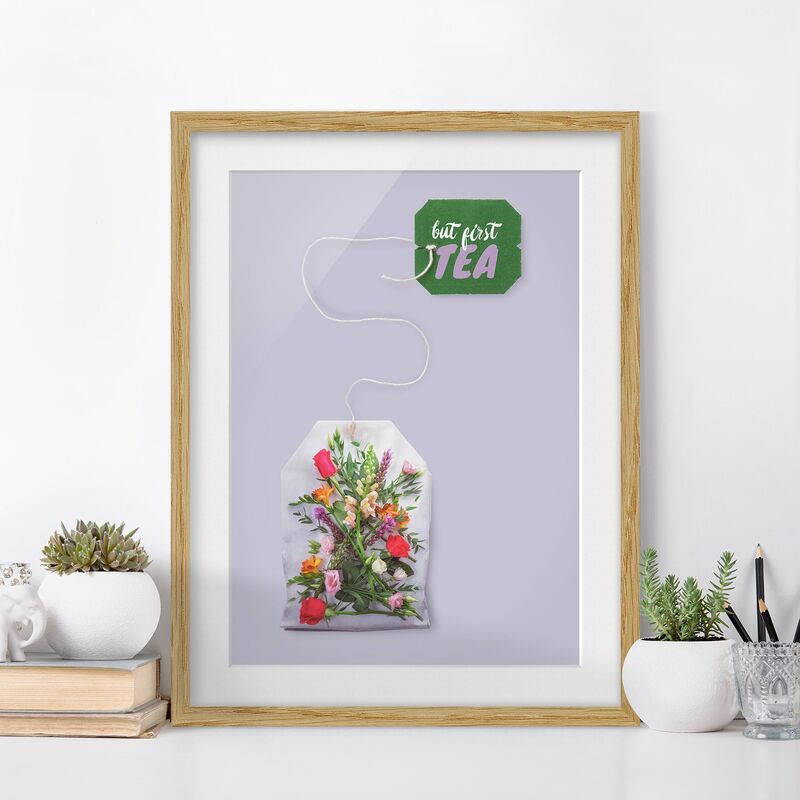 

Póster enmarcado - Tea Flower Dimensión LxA: 70cm x 50cm, Marco: Roble