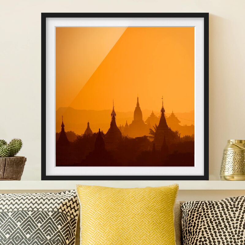 

Póster enmarcado - Temple City In Myanmar Dimensión LxA: 70cm x 70cm, Marco: Negro