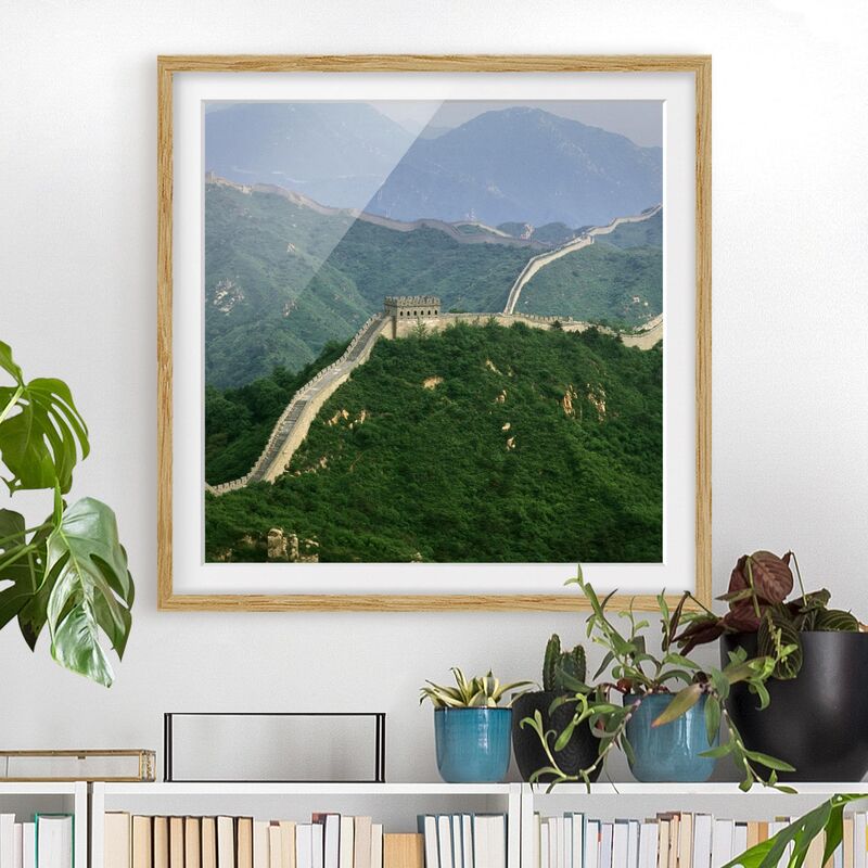 

Póster enmarcado - The Great Wall Of China In The Green Dimensión LxA: 20cm x 20cm, Marco: Roble