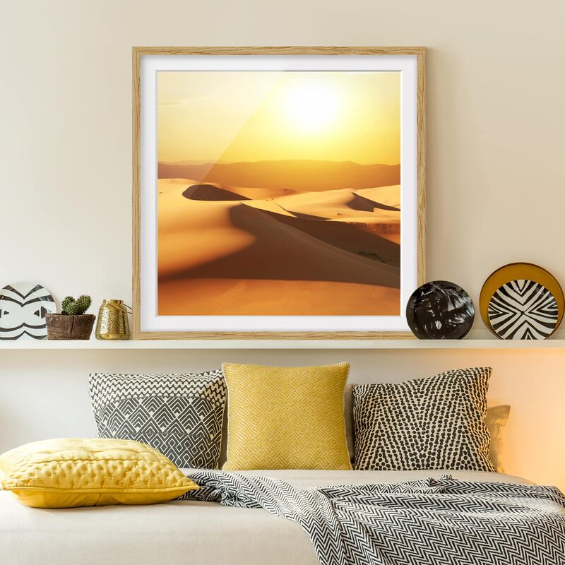 

Póster enmarcado - The Saudi Arabian Desert Dimensión LxA: 30cm x 30cm, Marco: Roble