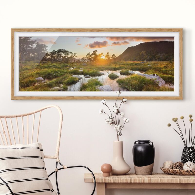 

Póster enmarcado - Tverrdalsbekken In Norvegia Dimensión LxA: 50cm x 130cm, Marco: Roble