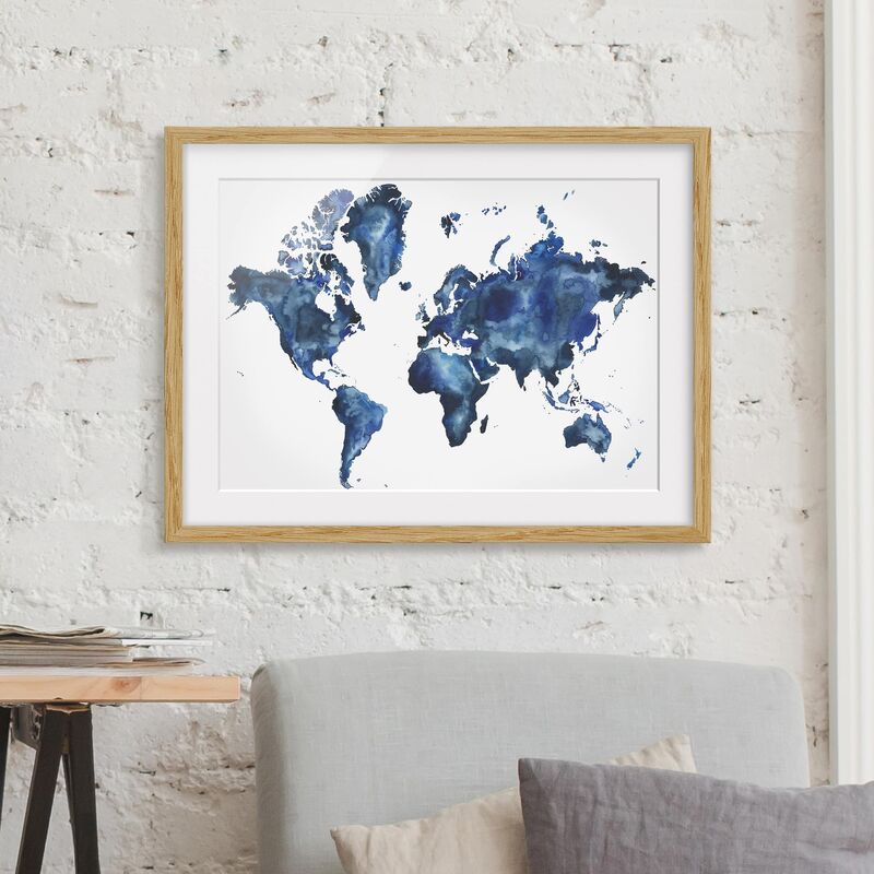 

Póster enmarcado - Water World Map Light Dimensión LxA: 30cm x 40cm, Marco: Roble