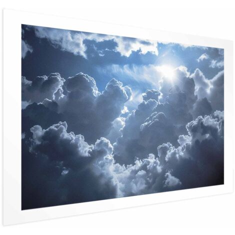 Póster - Escena animada: El sol luchando contra las nubes