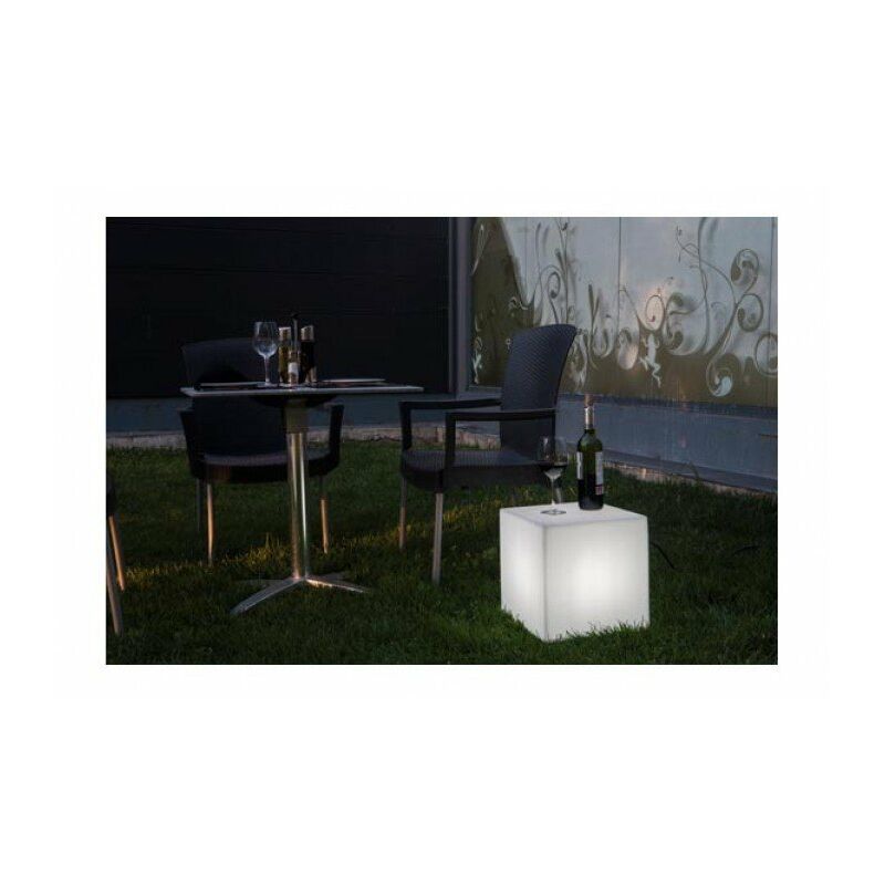 

Cubo Lampara Bateria Mano Distancia 40Cm