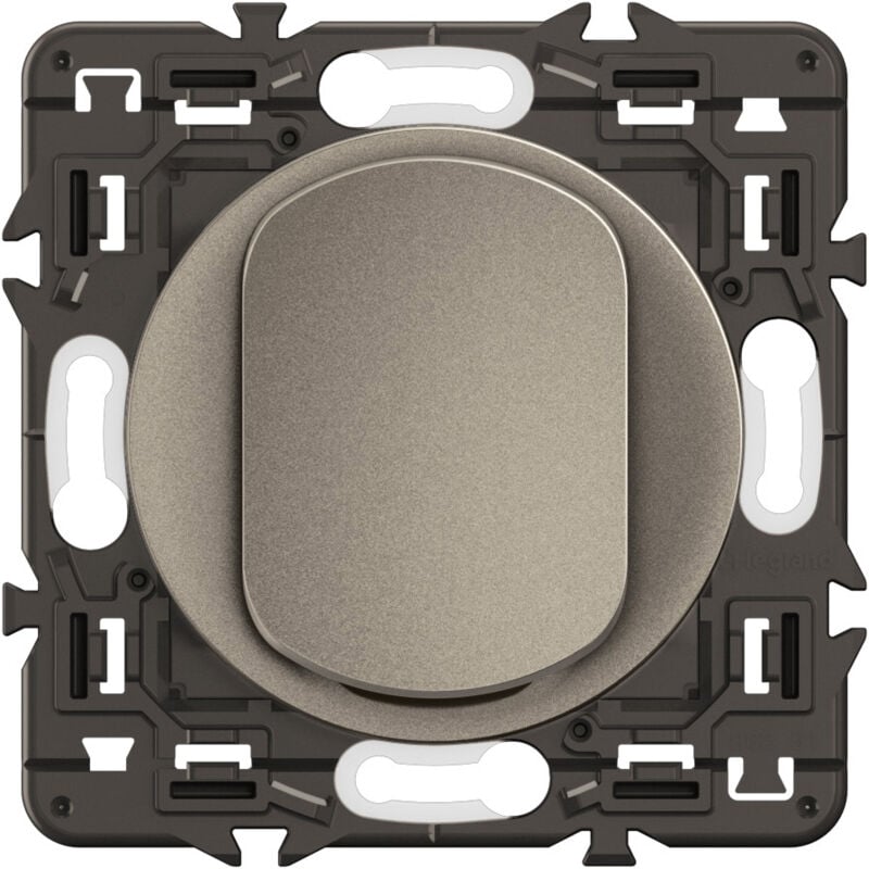 Poussoir lumineux Céliane - Enjoliveur Titanium, support et voyant - Legrand