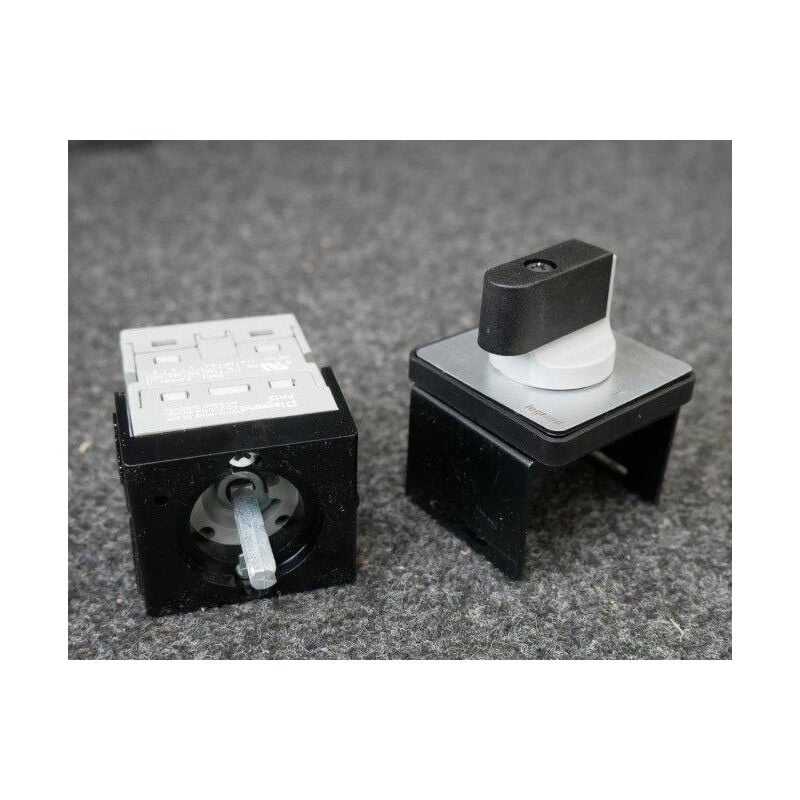 Commutateur à cames interrupteur marche-arrêt manette PR12 3P fixation centrale ø 22mm sur porte Legrand