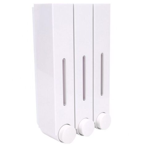 Pratico dispenser di shampoo a tre erogatori, di colore bianco, da parete, ideale per il bagno di un hotel.