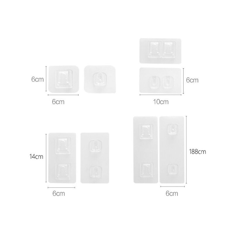 Presa per spina domestica di quattro dimensioni e