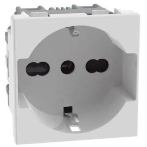 Presa standard Italia P40 2P+T 16A