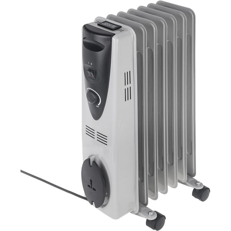 7-element oil radiator with thermostat and 1500W power with wheels - Primematik