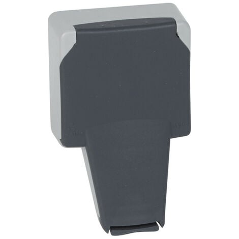 Prise de courant 2P+T avec volet IP66 fiche engagée Plexo composable 16A 250V gris (090485)