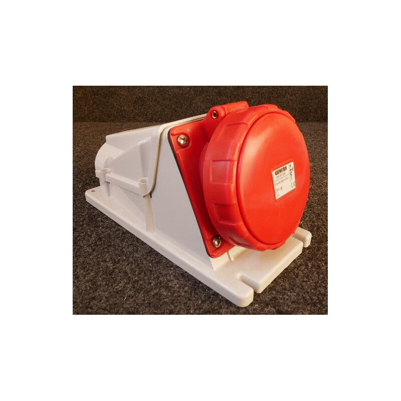 Prise socle saillie 3P+T 63A clapet rouge 380-415V 50/60HZ incliné 90° 6H bornes vis étanche IP67